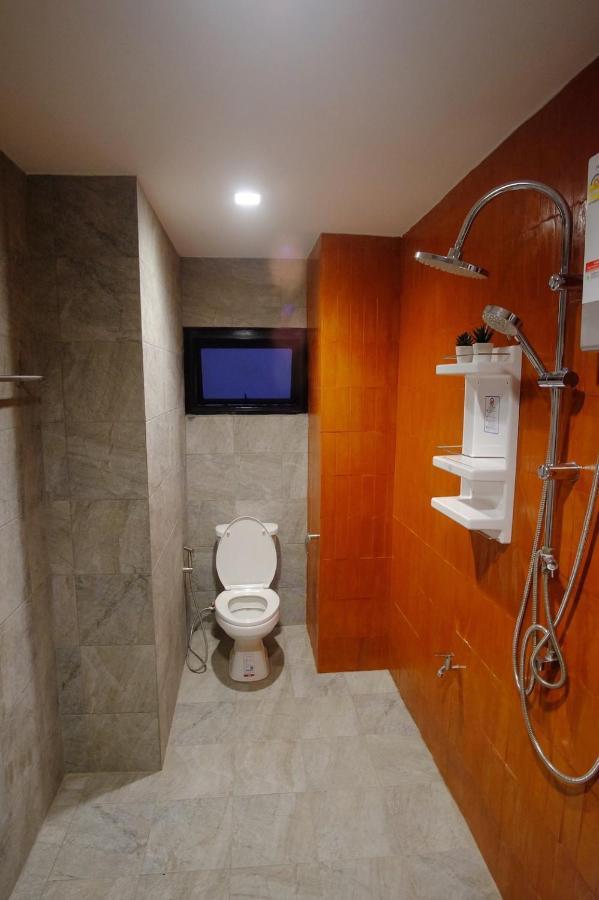 Krung Boutique Hotel Bangkok Esterno foto